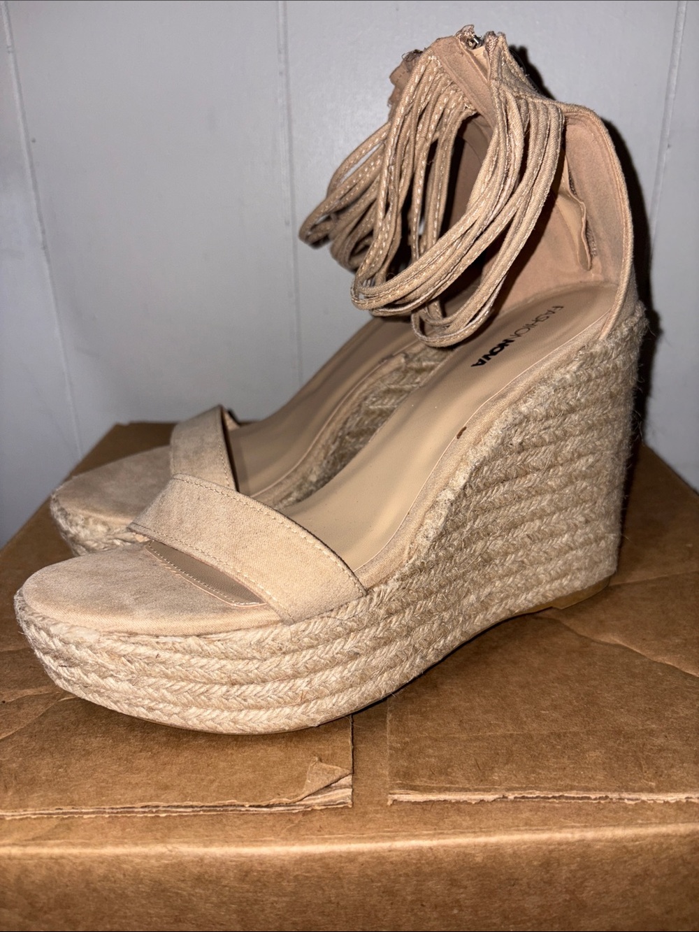 Fashion Nova Beige Ankle Tie Espadrille Wedge Sandals size 8.5
